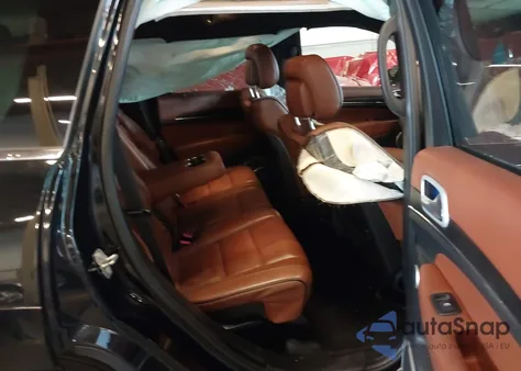 2019 Jeep Grand Cherokee Summit 4X4 z USA, uszkodzony, nr VIN 1C4RJFJT4KC740359